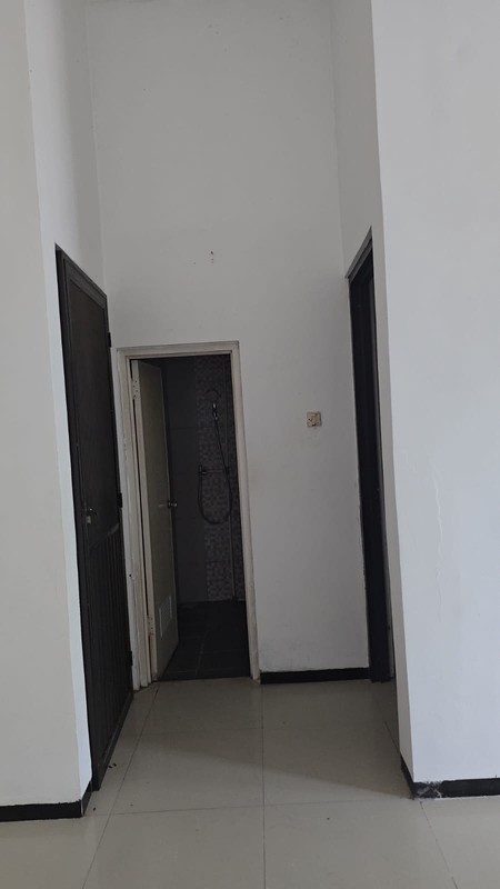 DISEWAKAN CEPAT RUMAH SIAP HUNI TERAWAT BERSIH SURABAYA TIMUR POKCAN