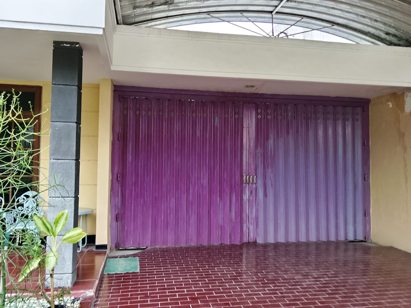 DISEWAKAN CEPAT RUMAH PUSAT KOTA DHARMAHUSADA INDAH UTARA