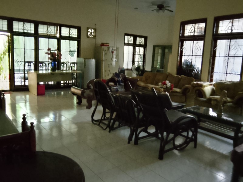 DISEWAKAN CEPAT RUMAH PUSAT KOTA DHARMAHUSADA INDAH UTARA