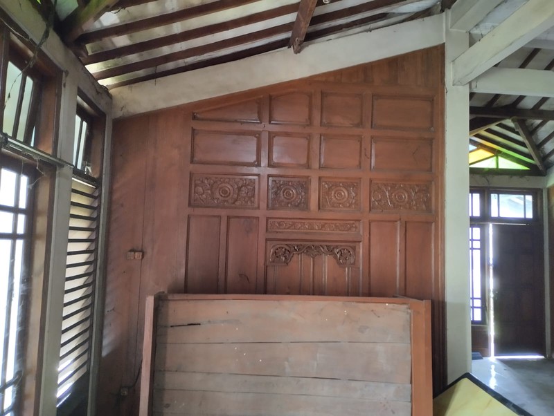 Rumah Panggung Etnik Kayu Jati Lokasi Strategis Mangku Jalan Raya Pedan-Cawas, Trucuk, Klaten