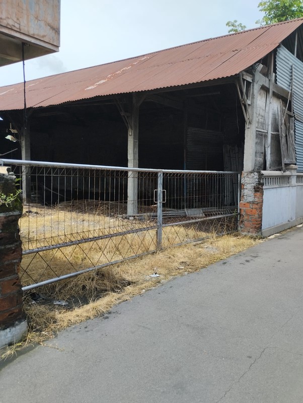 Rumah Panggung Etnik Kayu Jati Lokasi Strategis Mangku Jalan Raya Pedan-Cawas, Trucuk, Klaten