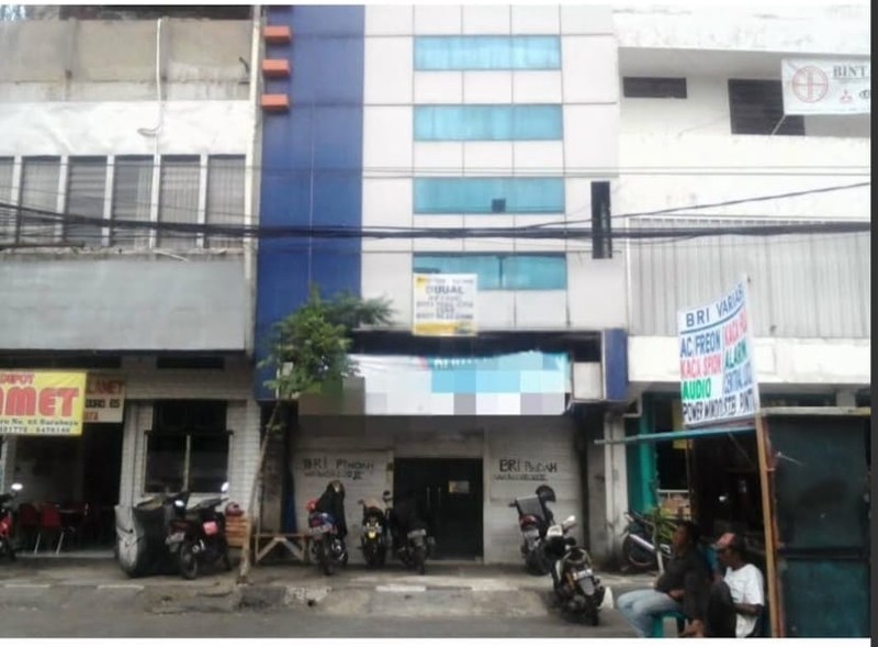 DISEWAKAN CEPAT RUMAH PUSAT KOTA SURABAYA KEDUNGDORO