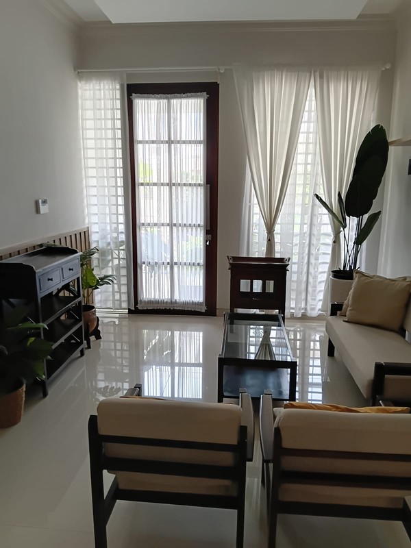 Rumah Mewah dalam Perumahan Elite Vasana Residence, Lokasi Premium di Depok - Sleman