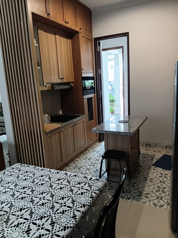 Rumah Mewah dalam Perumahan Elite Vasana Residence, Lokasi Premium di Depok - Sleman