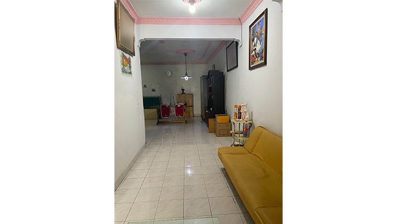  Rumah Titian Indah, Bekasi, Jalan lebar, lingkungan bersih dan tenang