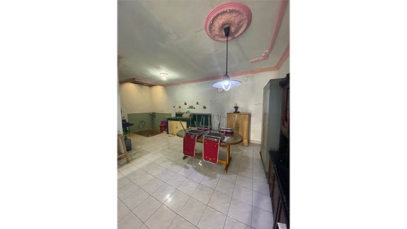  Rumah Titian Indah, Bekasi, Jalan lebar, lingkungan bersih dan tenang