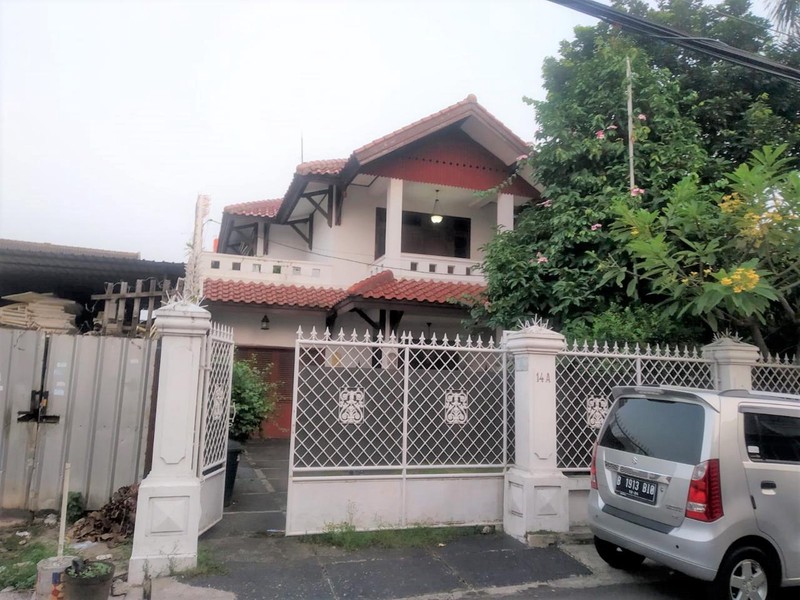 Rumah Bagus Di Jl Pahlawan, Sukabumi Selatan Kebon Jeruk Jakarta Barat