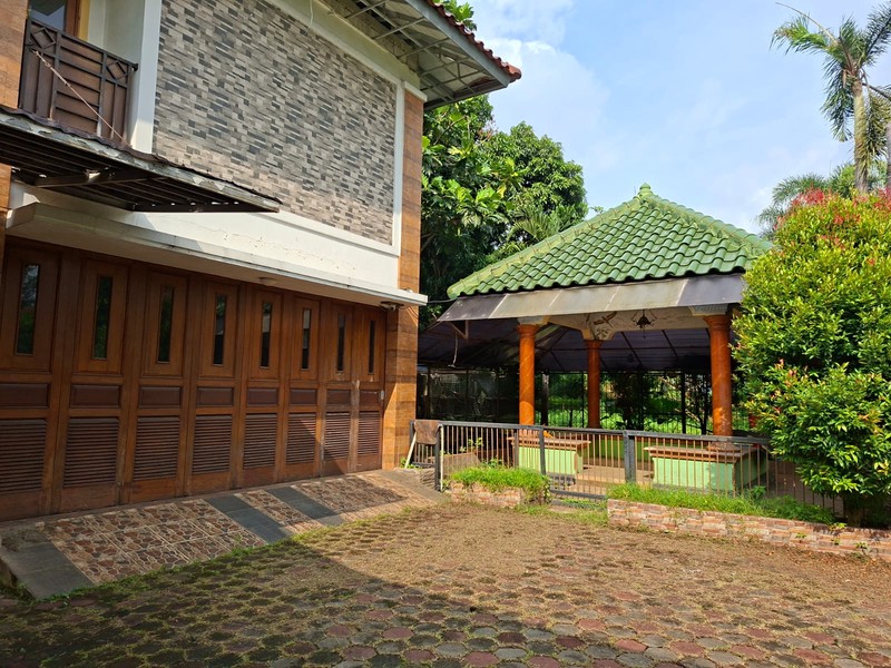 Kavling Bonus Rumah Di Jl Raden Saleh Karang Tengah Kota Tangerang