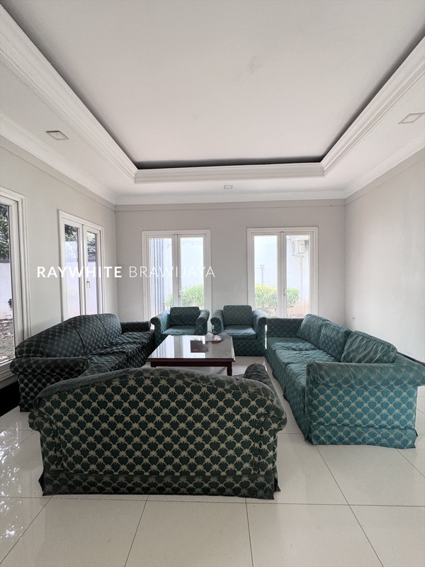 Rumah Elite Exclusive Lingkungan Tenang Area Bangka Kemang