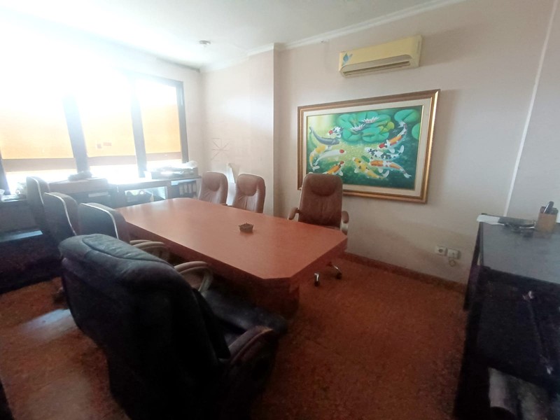 Dijual Gedung Kantor Lokasi Strategis Di Jl. Proklamasi, Menteng, Jakarta Pusat