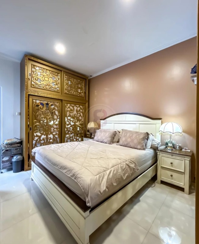 DIJUAL CEPAT 2 Rumah Tinggal Detached (nempel) di Jln.Palem, daerah Pesanggrahan, Jak Sel 