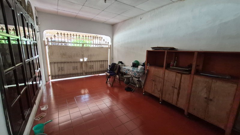 Rumah Tinggal 5 Kamar Tidur Lokasi Tebet Jaksel