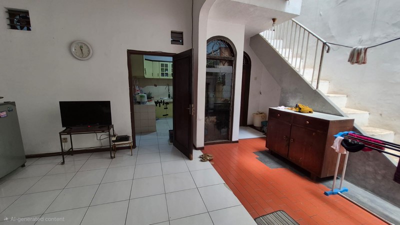 Rumah Tinggal 5 Kamar Tidur Lokasi Tebet Jaksel