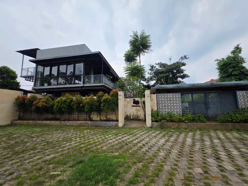 Ruang Usaha Di Lokasi Strategis Jl Jombang Raya Pondok Aren Tangerang Selatan