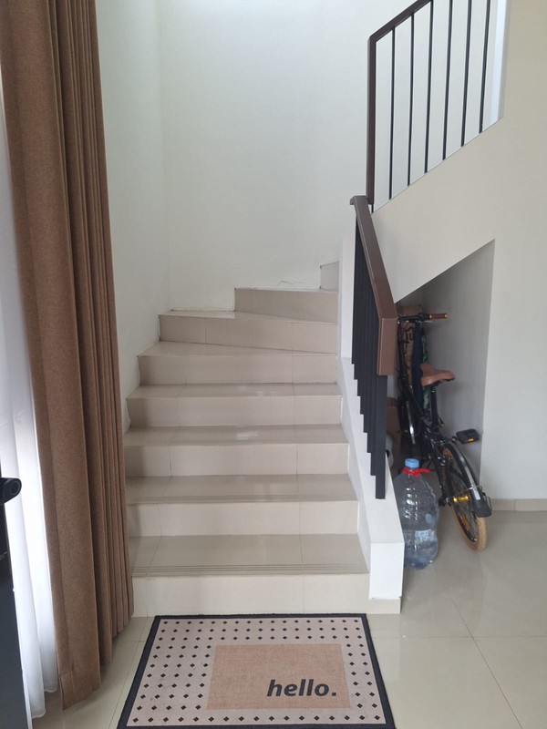 Rumah Bagus Di Melia Hyra Graha Raya Bintaro Jaya