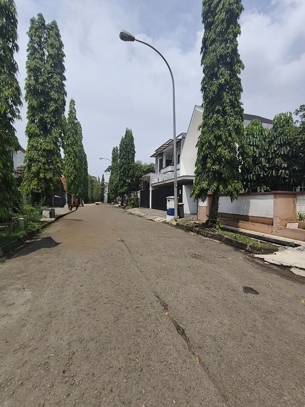 Rumah Bagus utk Investasi di Giri Loka, BSD, Tangerang Selatan