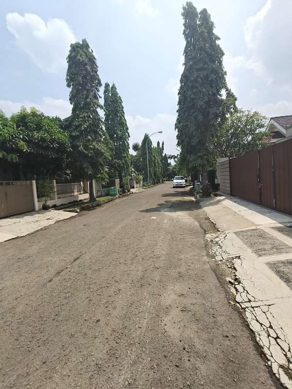 Rumah Bagus utk Investasi di Giri Loka, BSD, Tangerang Selatan