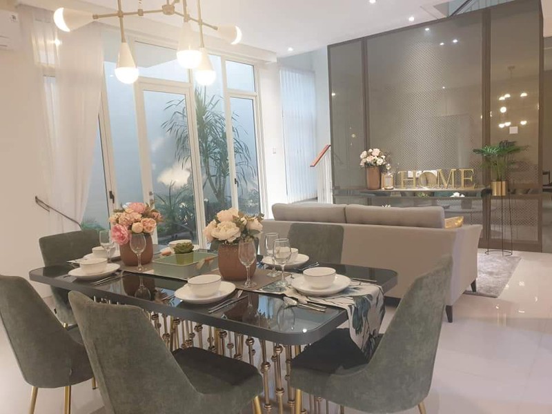 Di Jual Rumah Siap Huni Dan Full Furnish Di Mossel Bay, Keputih Surabaya