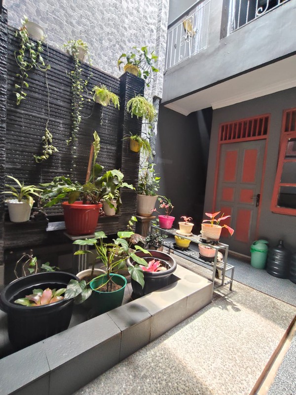 Dijual rumah furnished Margonda Depok