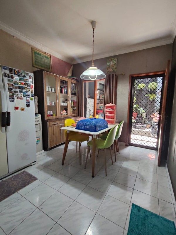 Dijual rumah furnished Margonda Depok