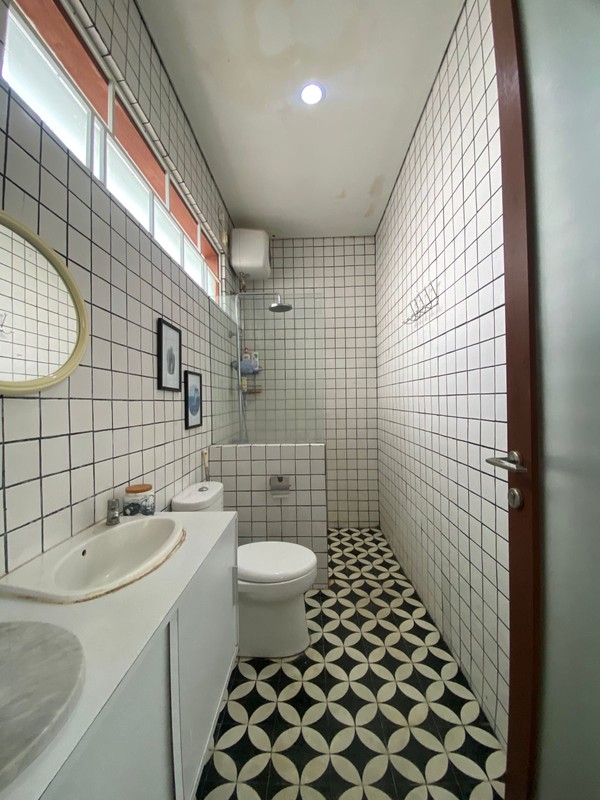 Beautiful Minimalist Fully Furnished House For Sale at Rodeo Hills Residence Jimbaran