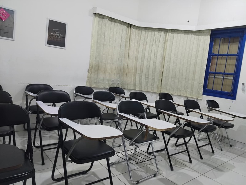 Rumah kos kosan pinggir jalan raya di Pisok Bintaro Sektor 5