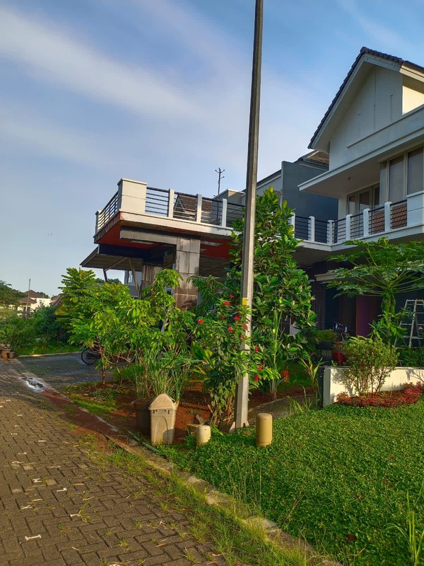 De Latinos BSD La Vintage HOT SALE !!! RUMAH KEPINGAN SORGA 