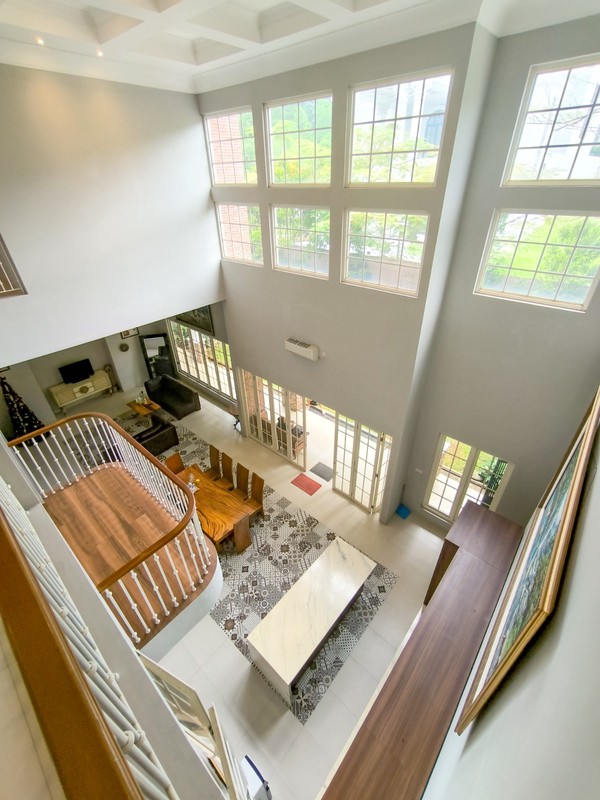 Villa Luxury di hoek 1000 m2 View Hutan Gunung Sentul City