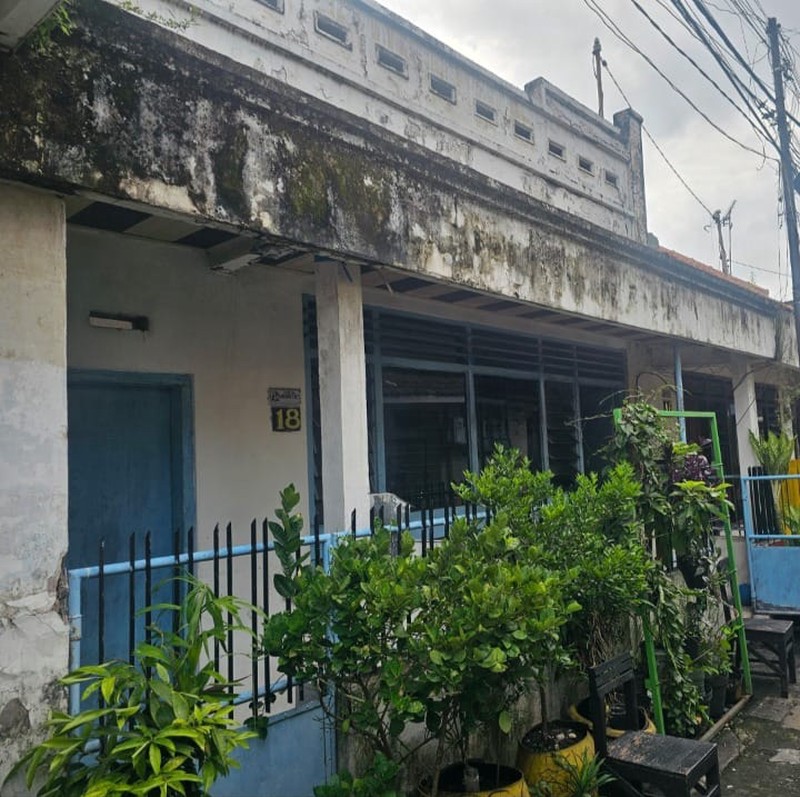 Rumah Di Bawah 1M Surabaya Pusat!!! Di Jual Rumah Hitung Tanah Di Kampung Peneleh