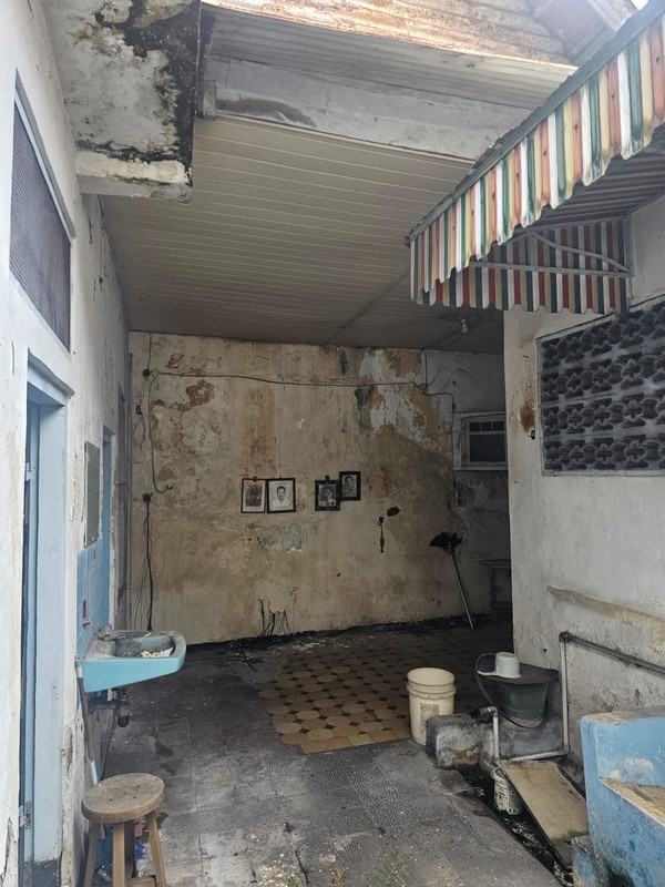 Rumah Di Bawah 1M Surabaya Pusat!!! Di Jual Rumah Hitung Tanah Di Kampung Peneleh