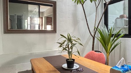 Rumah 2 Lantai Siap Huni dengan Hunian Nyaman @Bintaro