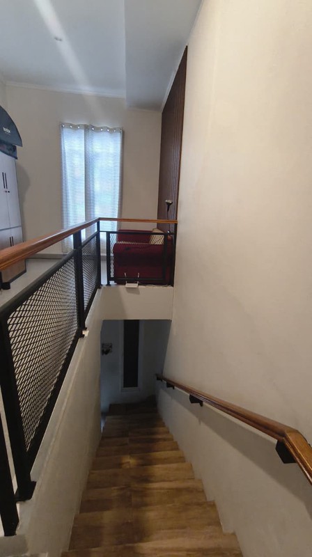 Rumah 2 Lantai Siap Huni dengan Hunian Nyaman @Bintaro
