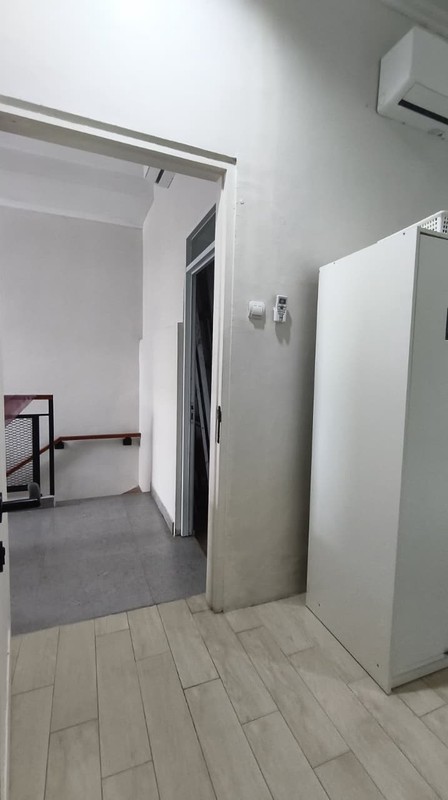 Rumah 2 Lantai Siap Huni dengan Hunian Nyaman @Bintaro