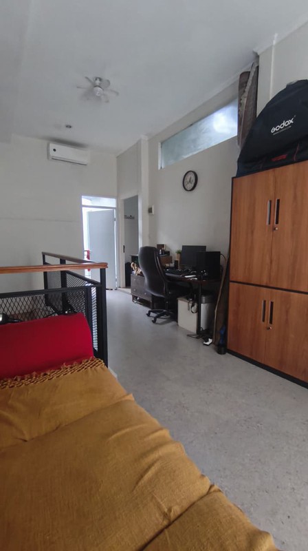 Rumah 2 Lantai Siap Huni dengan Hunian Nyaman @Bintaro