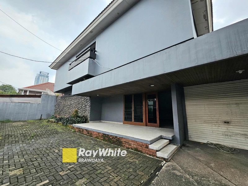 Rumah di Darmawangsa X , Kebayoran Baru, Akses 3 mobil, 5 menit ke MRT Blok A