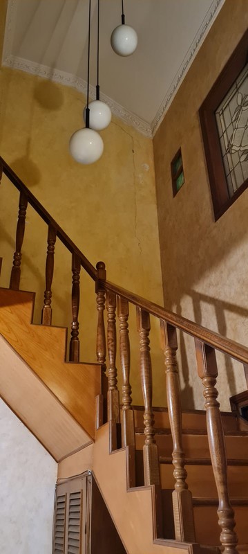 Rumah Bagus Lingkungan Oke Area Dalam Komplek Puri Flamboyan Rempoa.