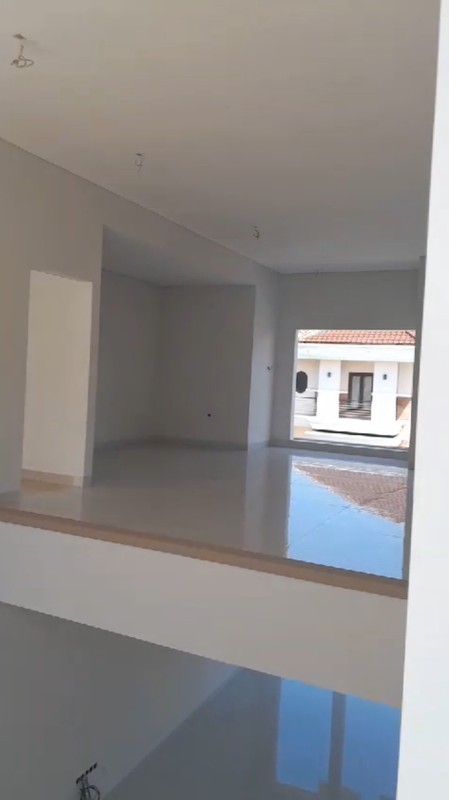 MURAH LUAS Rumah Puri Widya Kencana Citraland New Split Level Desain 2,5 Lantai + BASEMENT area lokasi TERDEPAN dekat GWalk