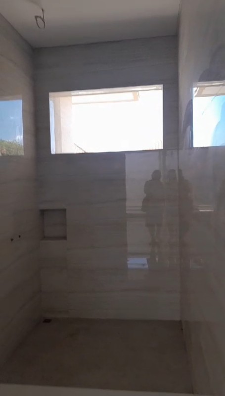 MURAH LUAS Rumah Puri Widya Kencana Citraland New Split Level Desain 2,5 Lantai + BASEMENT area lokasi TERDEPAN dekat GWalk