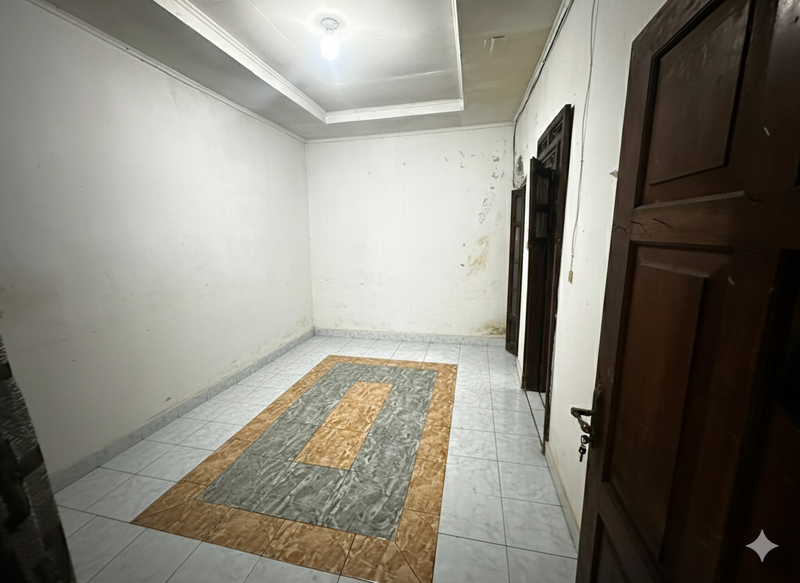 Rumah Tanah 240 m2 SHM Halaman Luas di One Gated Cluster Mega Cinere