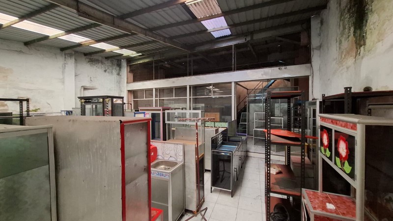 Disewakan Ruko 2 Lantai Lokasi Strategis di Jalan Wates - Kasihan Bantul 