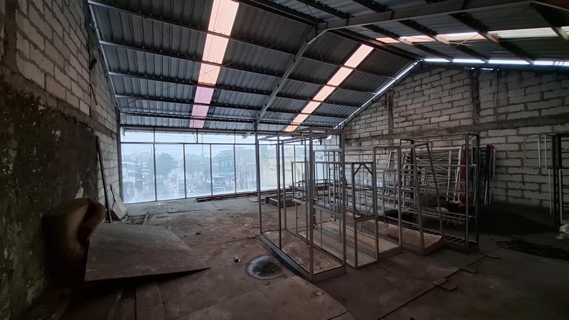 Ruko 2 Lantai Lokasi strategis di Jalan Kadipiro - Kasihan Bantul 