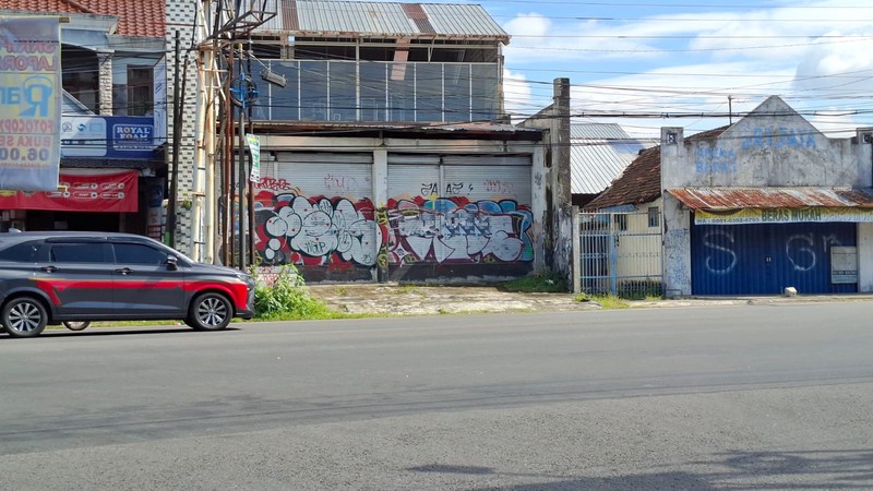 Ruko 2 Lantai Lokasi strategis di Jalan Kadipiro - Kasihan Bantul 