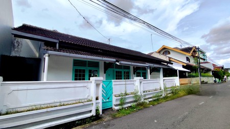 Disewakan Rumah Strategis & Luas di Dalam Perum Dekat Kampus STPN & Jl. Godean KM 5, Banyuraden Gamping, Sleman