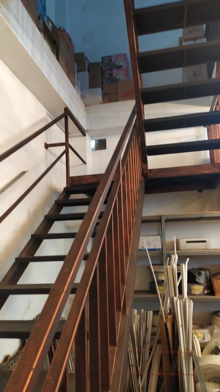 Disewakan Ruko Strategis 2 Lantai di Area Sorogan Lokasi Premium Dekat Pasar Gamping & PMI, Banyuraden, Gamping, Sleman