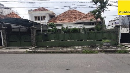 Dijual Rumah SHM di Jalan Kinibalu Surabaya Pusat
