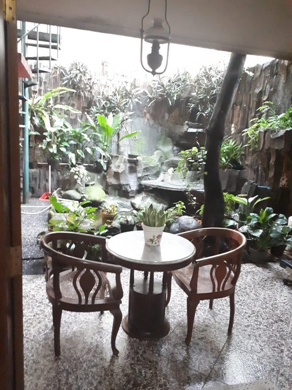 Rumah 2 Lantai Luas di Bintaro Sektor 2 - Lokasi Super Strategis