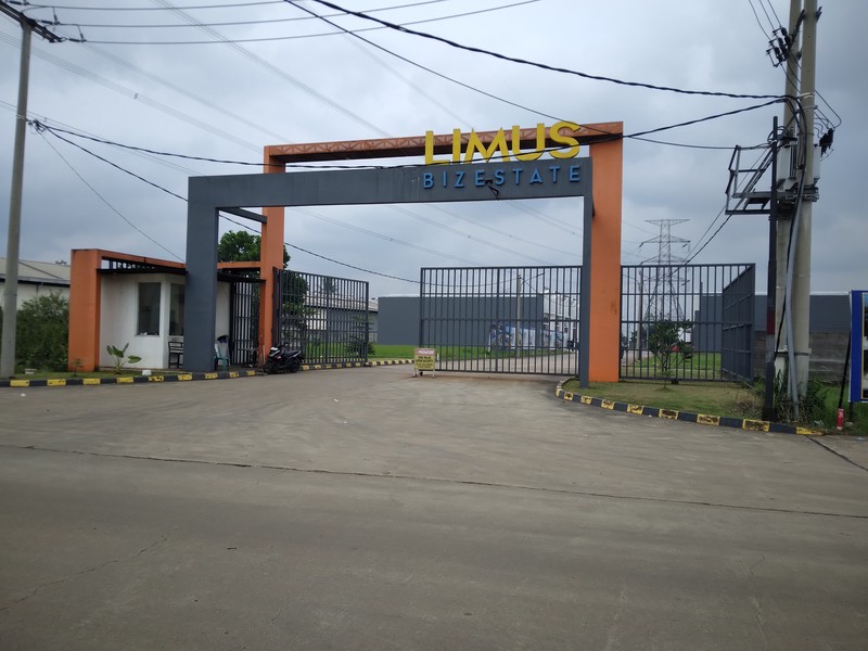 KAWASAN PERGUDANGAN EKSKLUSIF HANYA 200 M KE PINTU TOLL NARAGONG BISA MASUK KONTENER HARGA MULAI 1,7 MILYARAN