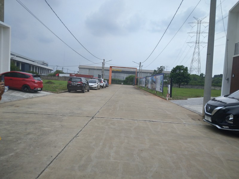 KAWASAN PERGUDANGAN EKSKLUSIF HANYA 200 M KE PINTU TOLL NARAGONG BISA MASUK KONTENER HARGA MULAI 1,7 MILYARAN