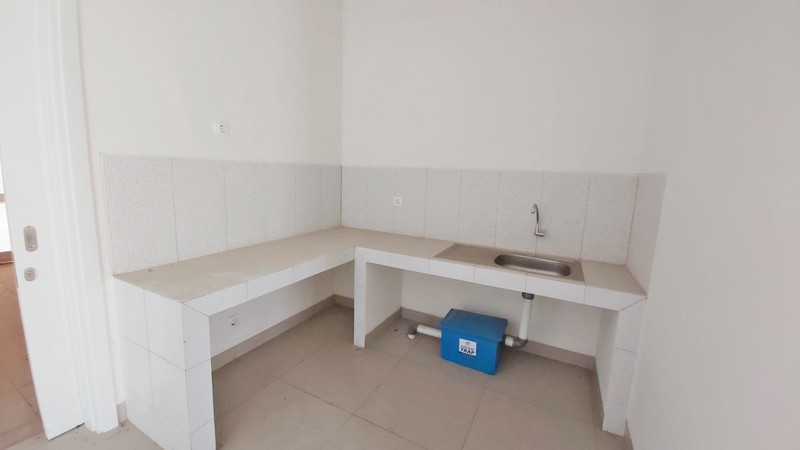 Rumah Modern dengan Fasade Cantik & Lingkungan Asri di Summarecon Bandung