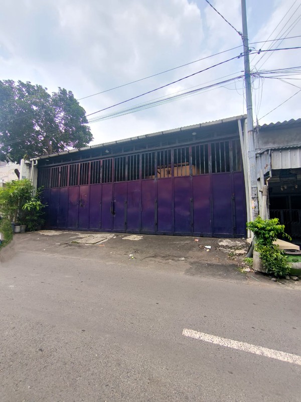 DIJUAL SEWAKAN GUDANG/BANGUNAN KOMERSIL JALAN RAYA JELIDRO SURABAYA